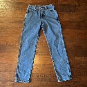 Wrangler 47MWZ Regular Fit Classic Denim Jeans